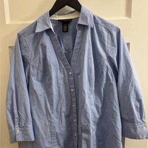 ⭐️Lane Bryant light blue button down, Sz 18.